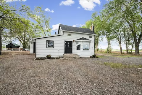 Exterior - 3045 N 3000 W, Sutherland, UT 84624 photo 18 of 21