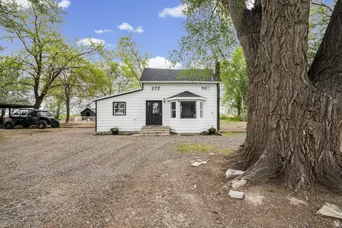 Exterior - 3045 N 3000 W, Sutherland, UT 84624 photo 17 of 21