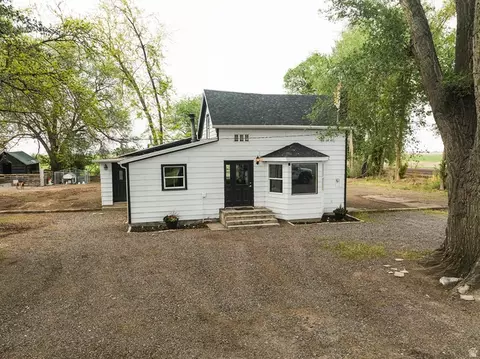 Exterior - 3045 N 3000 W, Sutherland, UT 84624 photo 5 of 21