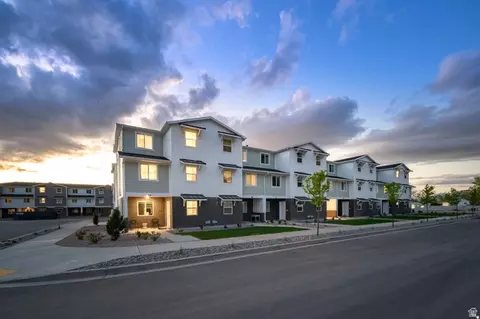 644 W Empress St #30, Santaquin, UT 84655