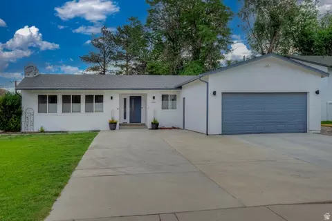 4901 S Laura Dr E, Salt Lake City, UT 84107