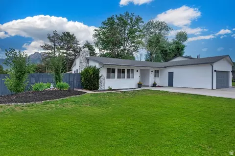 4901 S Laura Dr E, Salt Lake City, UT 84107