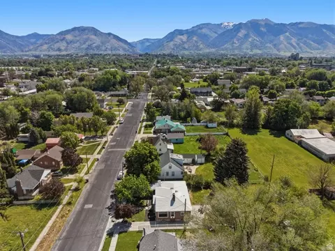 View/Area - 282 W 500 N, Logan, UT 84321 photo 3 of 10