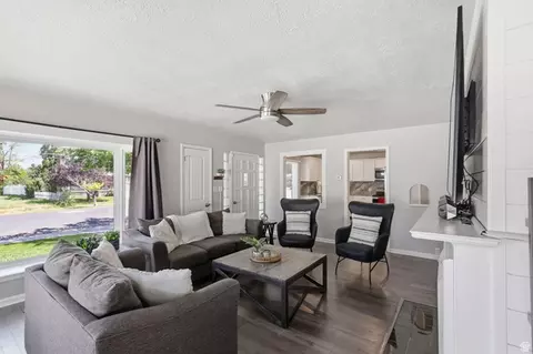 Living - 282 W 500 N, Logan, UT 84321 photo 3 of 4