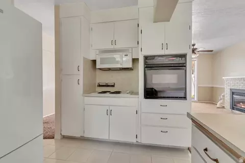 Kitchen - 2242 N 390 E, Provo, UT 84604 photo 2 of 2
