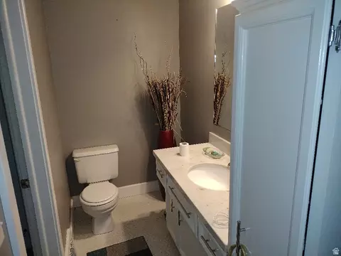 Bath - 157 W 500 S, Logan, UT 84321 photo 3 of 4
