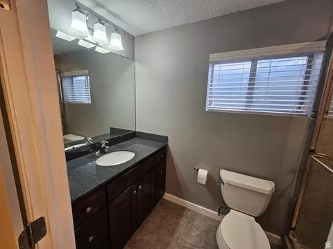 Bath - 1224 Earl Way, Sandy, UT 84094 photo 4 of 5