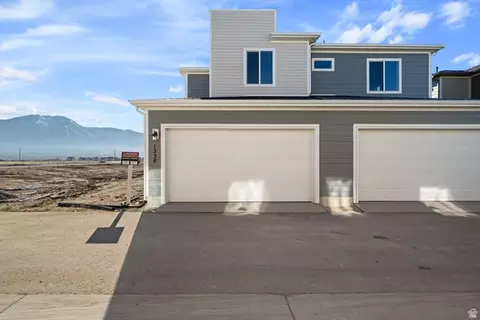 Exterior - 1338 E 1670 N #820, Payson, UT 84651 photo 4 of 4