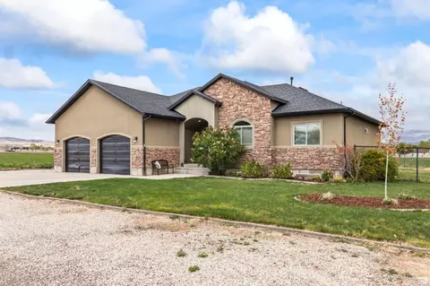 130 N 100 E, Gunnison, UT 84634