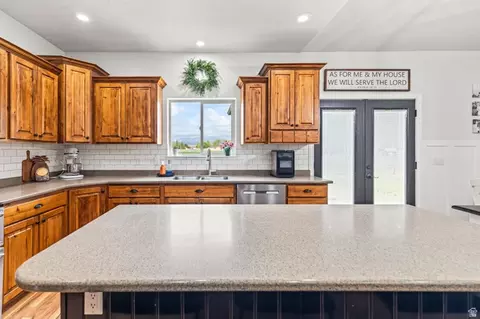 Kitchen - 130 N 100 E, Gunnison, UT 84634 photo 6 of 7