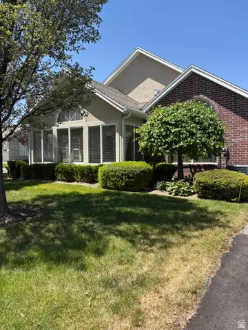 2047 W Abbey View Rd S #17 C, West Jordan, UT 84088