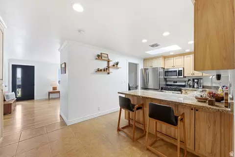 Kitchen - 2675 S 450 E, Bountiful, UT 84010 photo 2 of 5