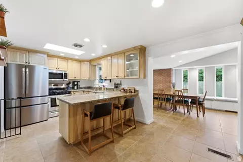 Kitchen - 2675 S 450 E, Bountiful, UT 84010 photo 1 of 5