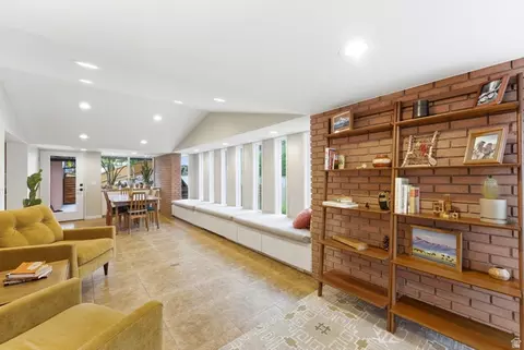 Entry Way - 2675 S 450 E, Bountiful, UT 84010 photo 2 of 2
