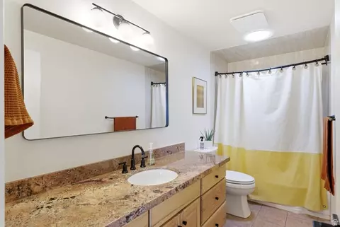 Bath - 2675 S 450 E, Bountiful, UT 84010 photo 1 of 3