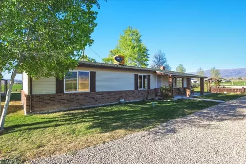 Exterior - 17845 N 8250 E, Mount Pleasant, UT 84647 photo 1 of 10