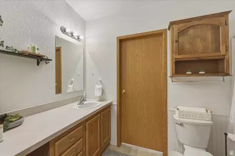 Bath - 17845 N 8250 E, Mount Pleasant, UT 84647 photo 3 of 4