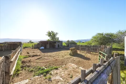 Exterior - 17845 N 8250 E, Mount Pleasant, UT 84647 photo 7 of 10