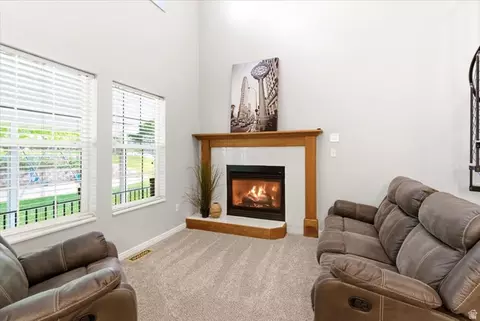 Living - 1987 Cedar Bench Dr, South Weber, UT 84405 photo 3 of 3