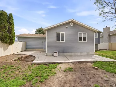 Exterior - 802 S 1730 W, Orem, UT 84058 photo 5 of 8