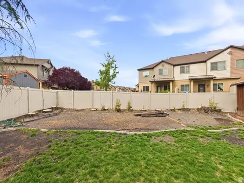 Exterior - 802 S 1730 W, Orem, UT 84058 photo 6 of 8