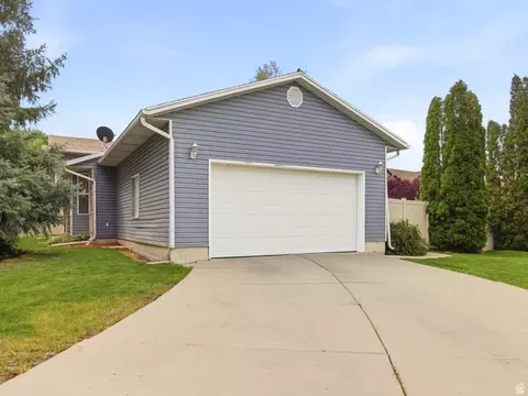 Exterior - 802 S 1730 W, Orem, UT 84058 photo 2 of 8