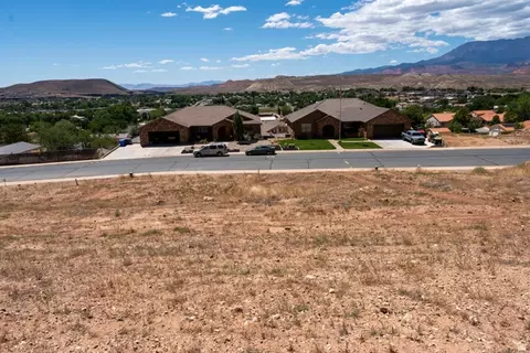 272 N 200 E #49, La Verkin, UT 84745