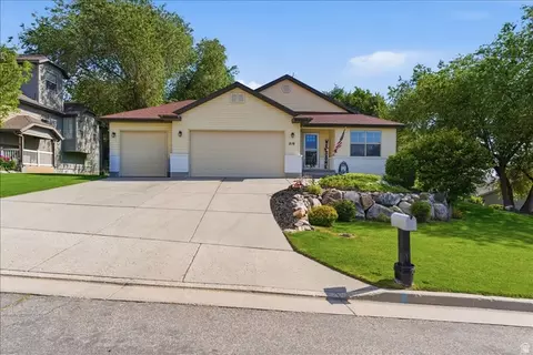 216 E Appaloosa Way, Willard, UT 84340