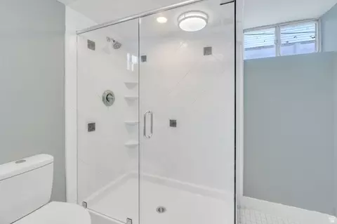 Bath - 356 E Belview Ave, Murray, UT 84107 photo 3 of 3