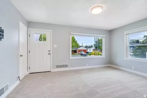 Living - 356 E Belview Ave, Murray, UT 84107 photo 2 of 2