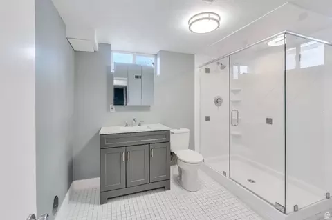 Bath - 356 E Belview Ave, Murray, UT 84107 photo 2 of 3