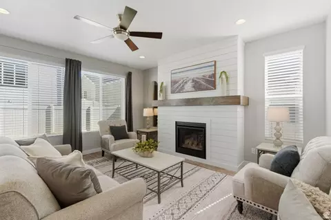 3576 W Alta Loma Ln, South Jordan, UT 84095