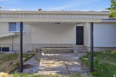 Exterior - 810 E Maple St, Mapleton, UT 84664 photo 6 of 7