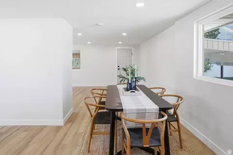Dining - 810 E Maple St, Mapleton, UT 84664 photo 2 of 3