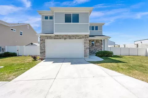 2316 W Lydia Ln S, Syracuse, UT 84075