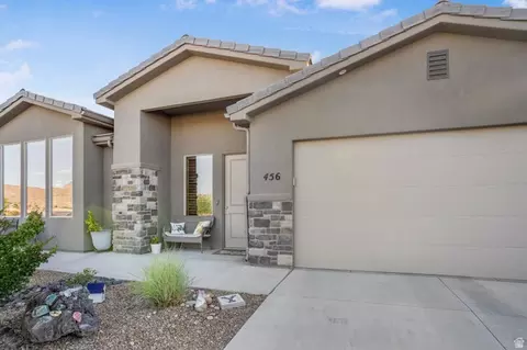 Exterior - 456 S Subway, Hurricane, UT 84737 photo 1 of 11
