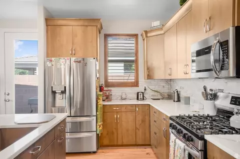 Kitchen - 456 S Subway, Hurricane, UT 84737 photo 3 of 3