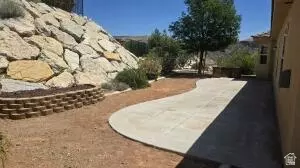 Exterior - 357 E 860 N, Hurricane, UT 84737 photo 3 of 4