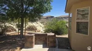 Exterior - 357 E 860 N, Hurricane, UT 84737 photo 1 of 4