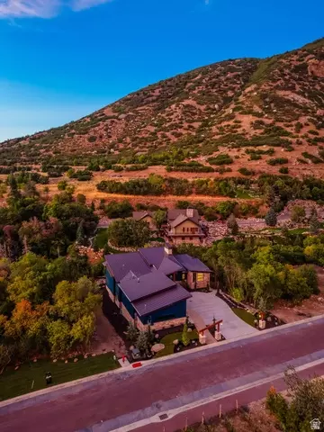 View/Area - 3773 E Quail Hill Ln S #104, Sandy, UT 84092 photo 13 of 21