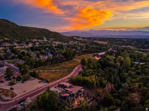 View/Area - 3773 E Quail Hill Ln S #104, Sandy, UT 84092 photo 15 of 21