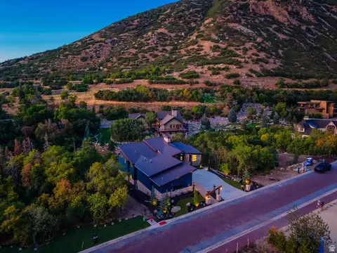 View/Area - 3773 E Quail Hill Ln S #104, Sandy, UT 84092 photo 21 of 21