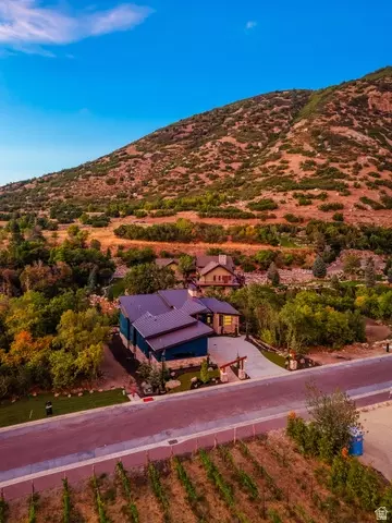 View/Area - 3773 E Quail Hill Ln S #104, Sandy, UT 84092 photo 12 of 21
