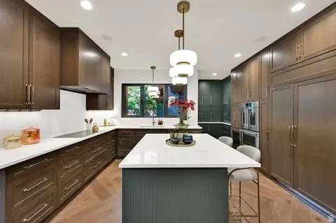 Kitchen - 3773 E Quail Hill Ln S #104, Sandy, UT 84092 photo 1 of 7