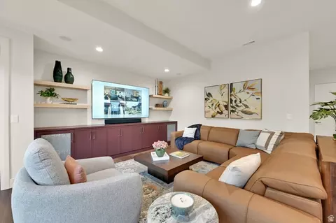 Living - 3773 E Quail Hill Ln S #104, Sandy, UT 84092 photo 4 of 5
