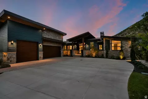 Exterior - 3773 E Quail Hill Ln S #104, Sandy, UT 84092 photo 5 of 24