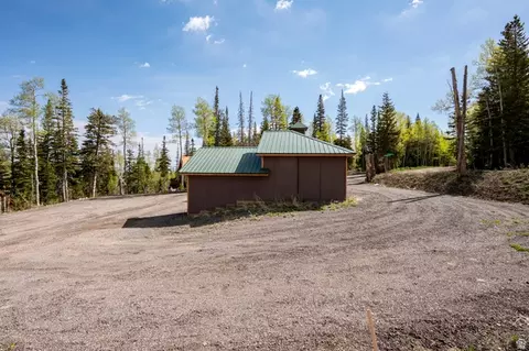 539 N Half Circle Dr, Brian Head, UT 84719 photo 13