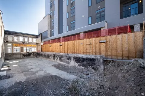 69 E Center St, Provo, UT 84606 photo 4