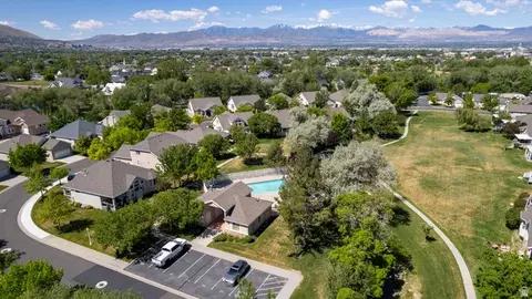 View/Area - 1417 E Blacksmith Ln, Draper, UT 84020 photo 2 of 9