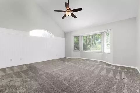 Living - 1417 E Blacksmith Ln, Draper, UT 84020 photo 3 of 6